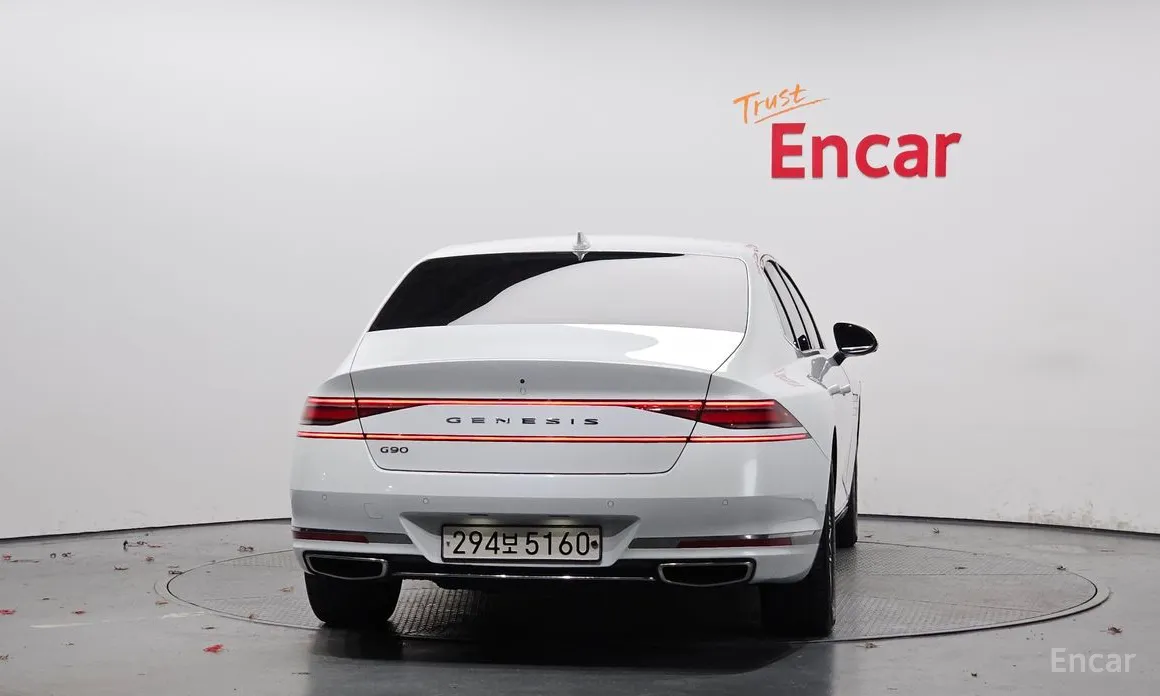 Фото 4 - Genesis G90