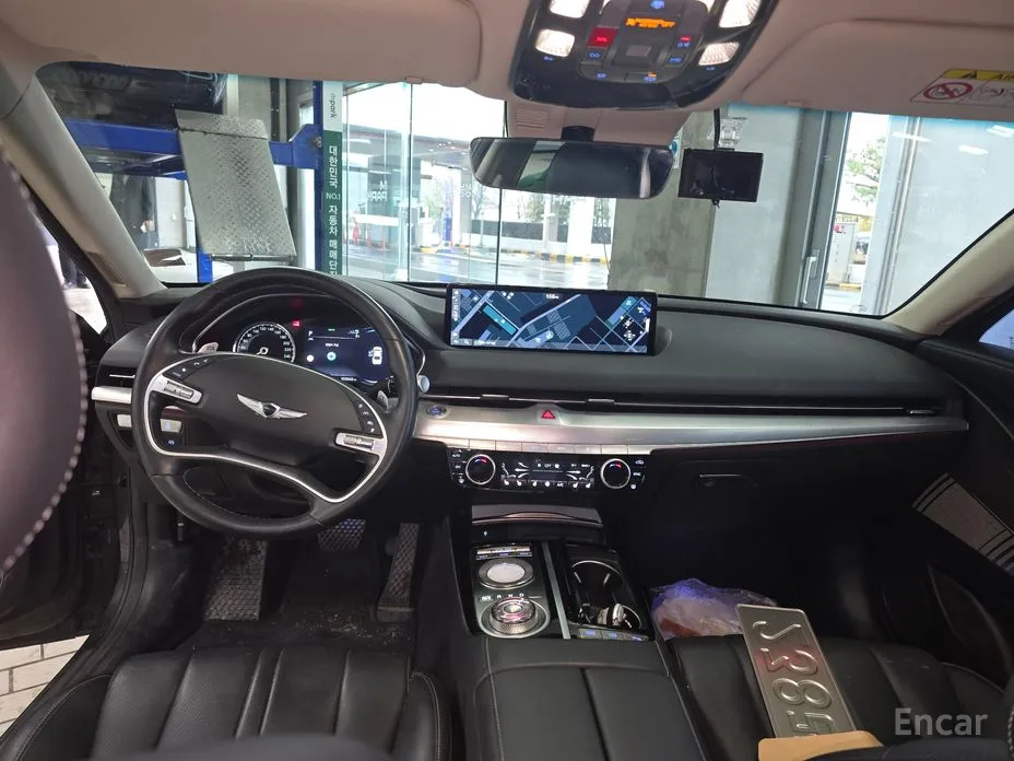 Фото 4 - Genesis G80