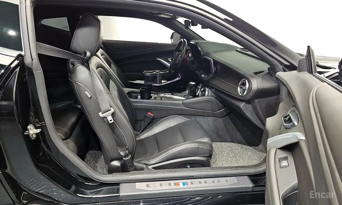 Фото 11 - Chevrolet Camaro