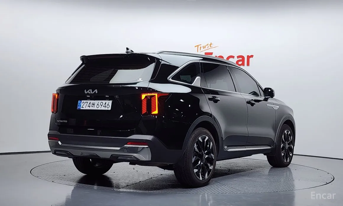 Фото 2 - Kia Sorento