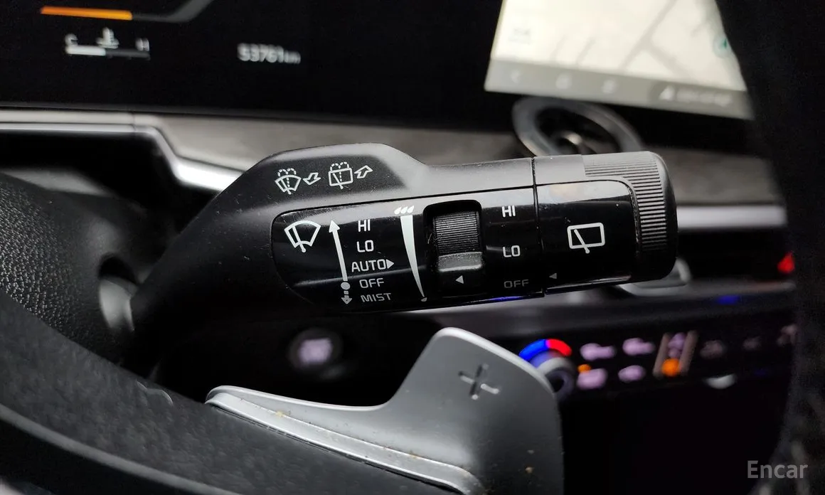 Фото 17 - Kia Sorento