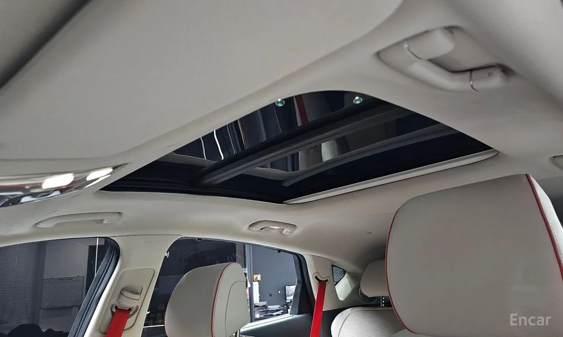 Фото 17 - Genesis GV80