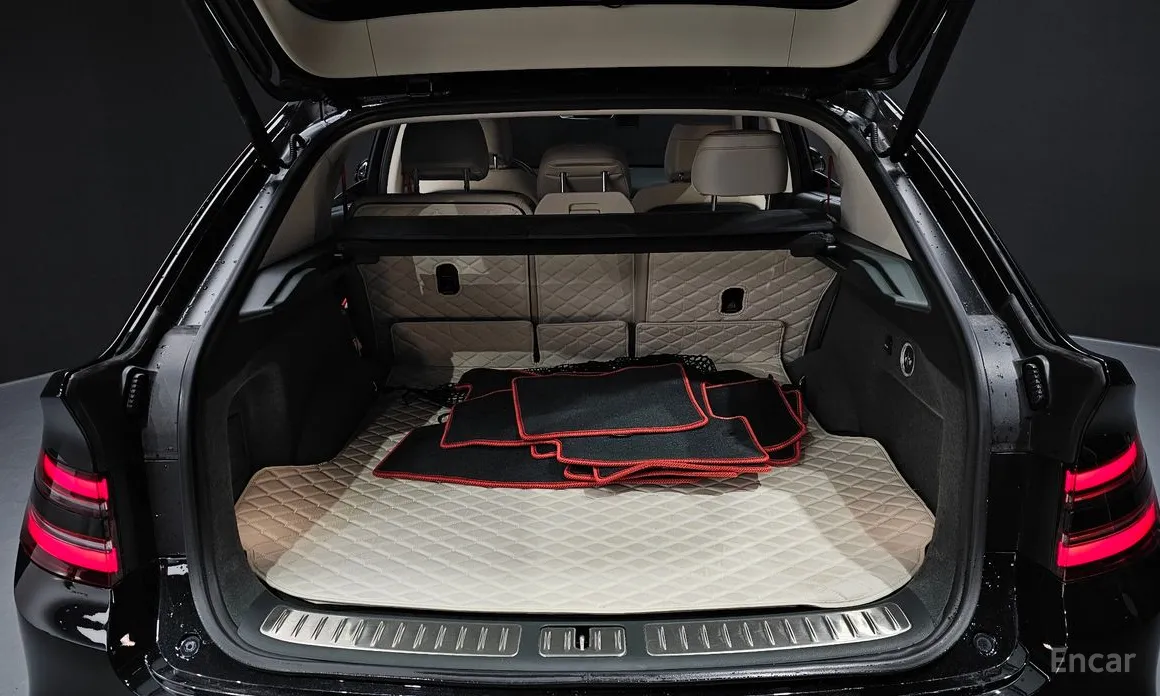 Фото 20 - Genesis GV80