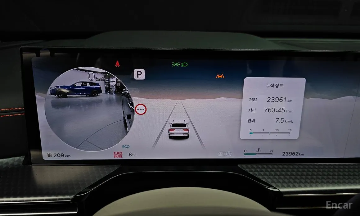 Фото 8 - Genesis GV80