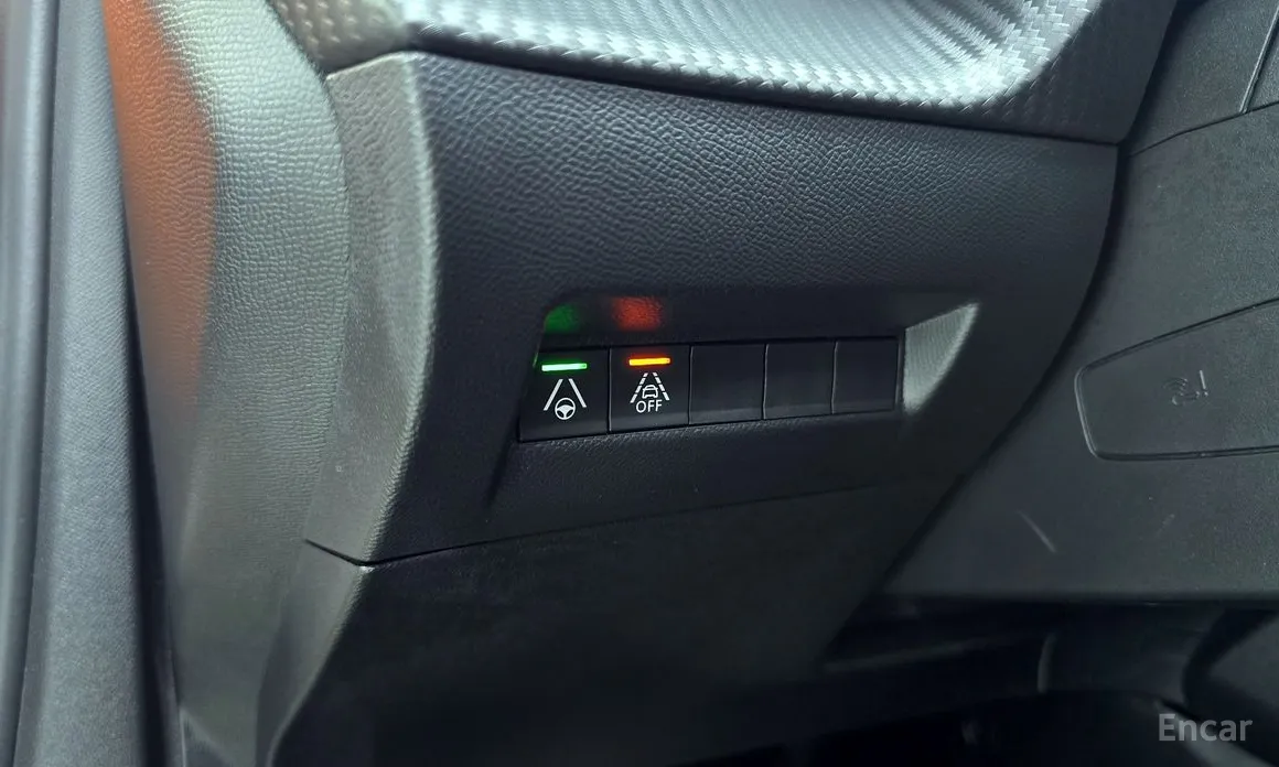 Фото 13 - Peugeot 2008