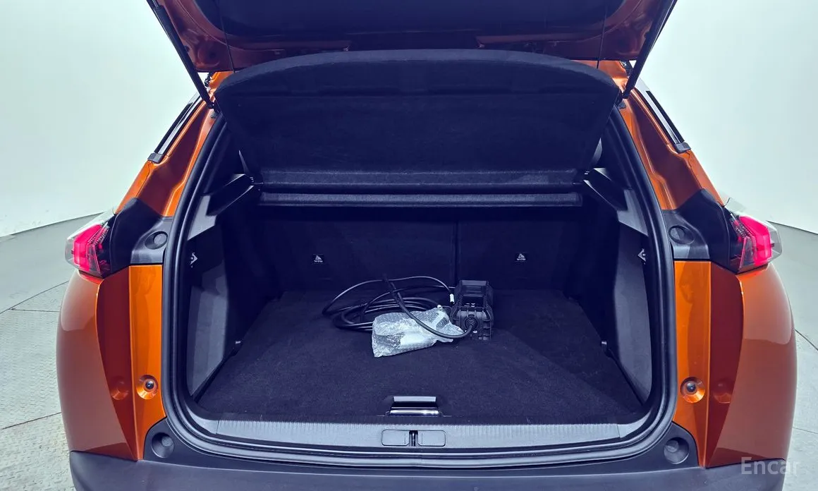 Фото 20 - Peugeot 2008