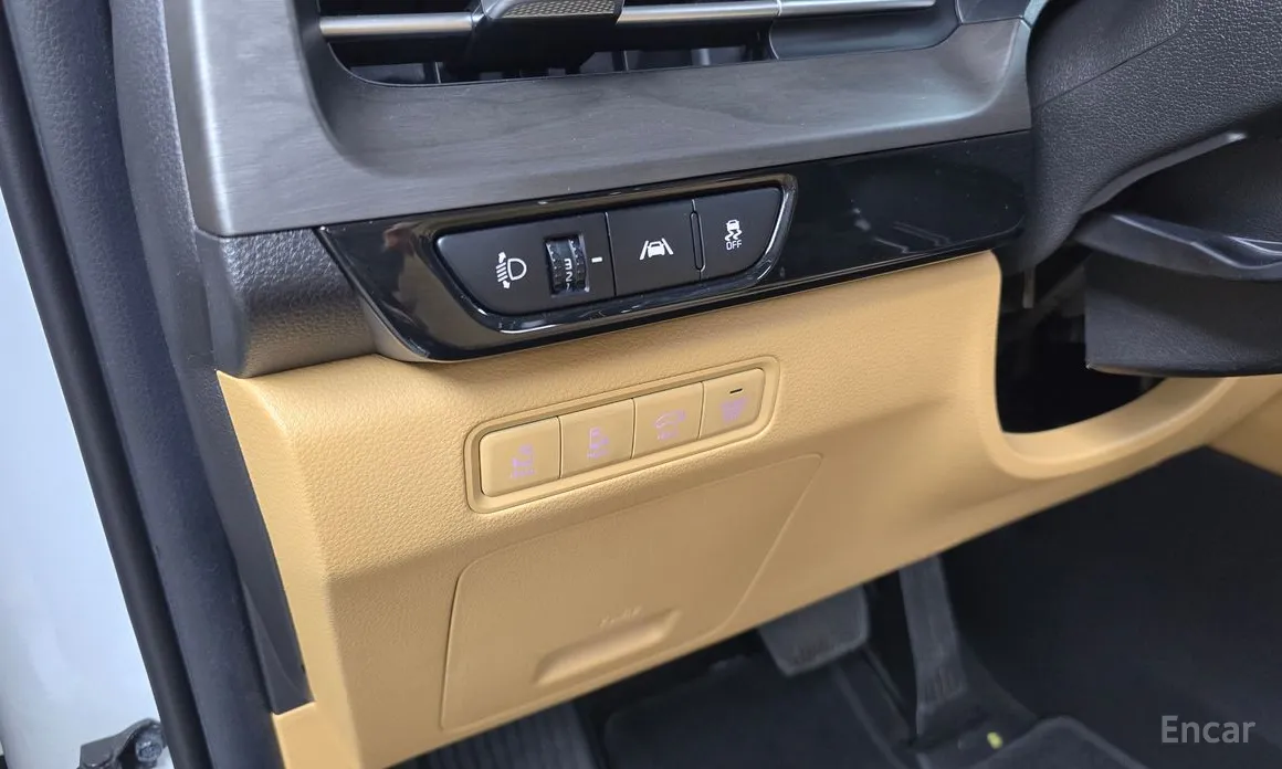 Фото 17 - Kia Carnival