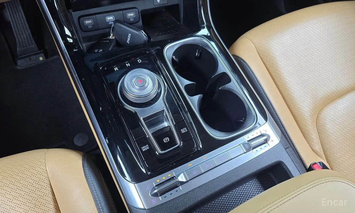 Фото 9 - Kia Carnival