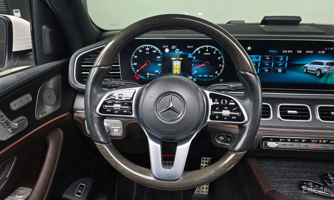 Фото 13 - Mercedes-Benz GLS-Class