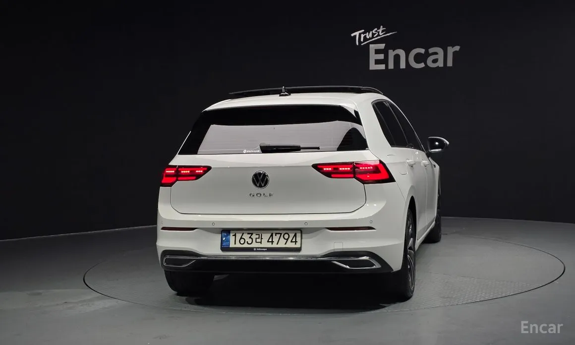 Фото 4 - Volkswagen Golf