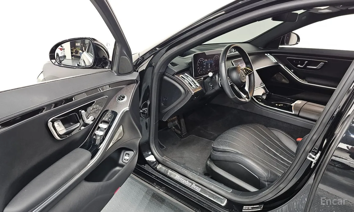 Фото 10 - Mercedes-Benz S-Class