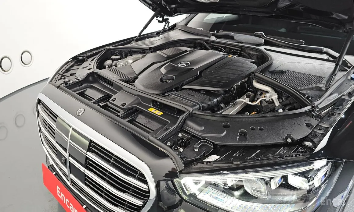 Фото 6 - Mercedes-Benz S-Class