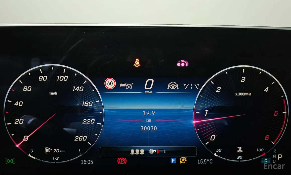 Фото 8 - Mercedes-Benz S-Class