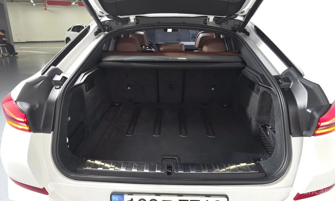 Фото 20 - BMW X6