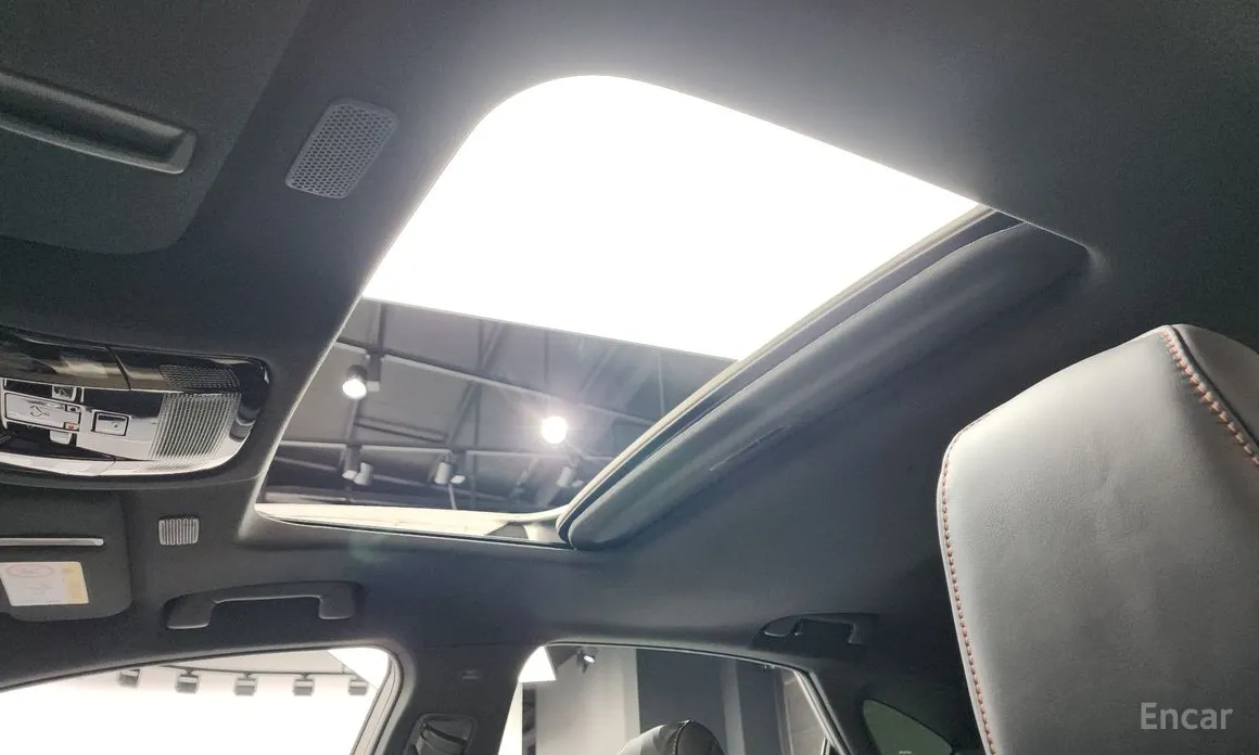 Фото 19 - Lexus NX