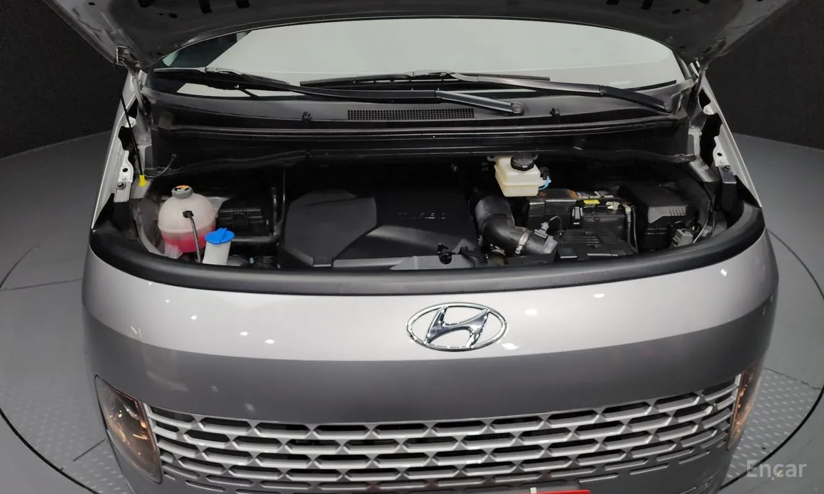 Фото 6 - Hyundai Staria