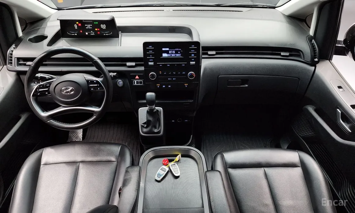 Фото 7 - Hyundai Staria