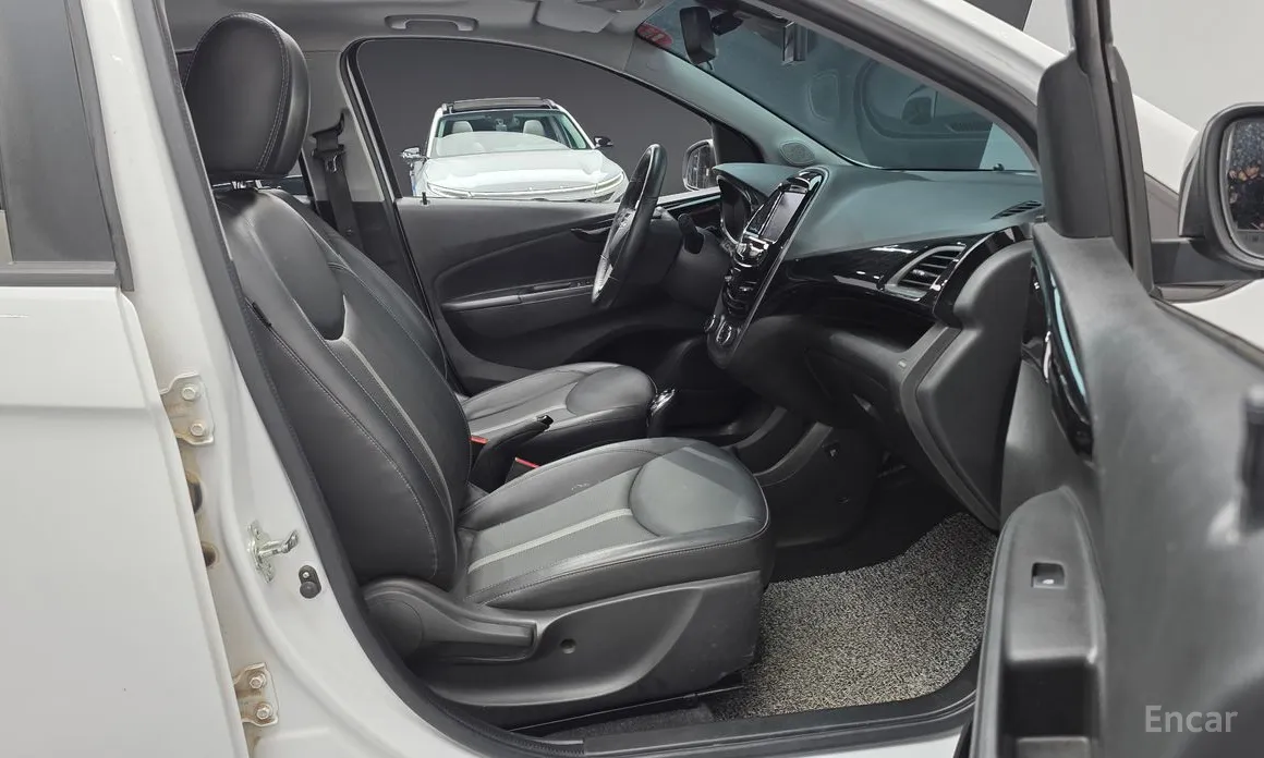 Фото 10 - Chevrolet Spark