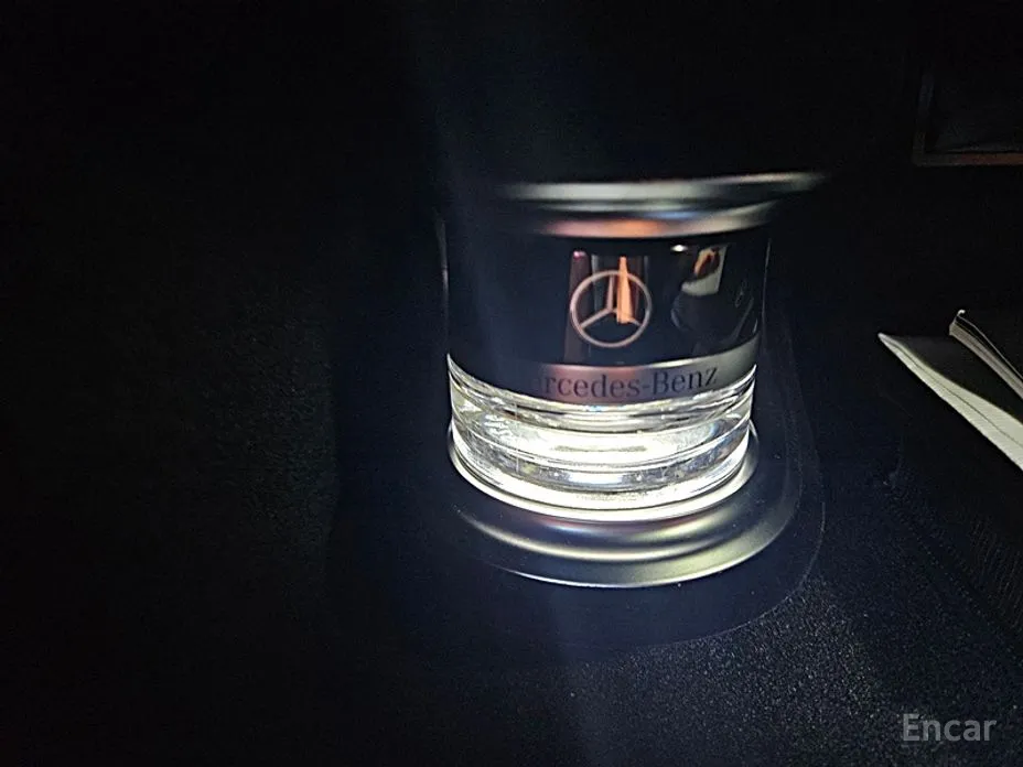 Фото 10 - Mercedes-Benz S-Class