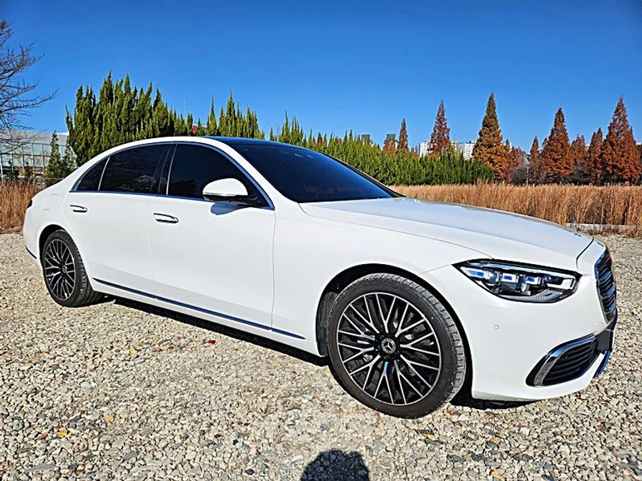 Фото 3 - Mercedes-Benz S-Class