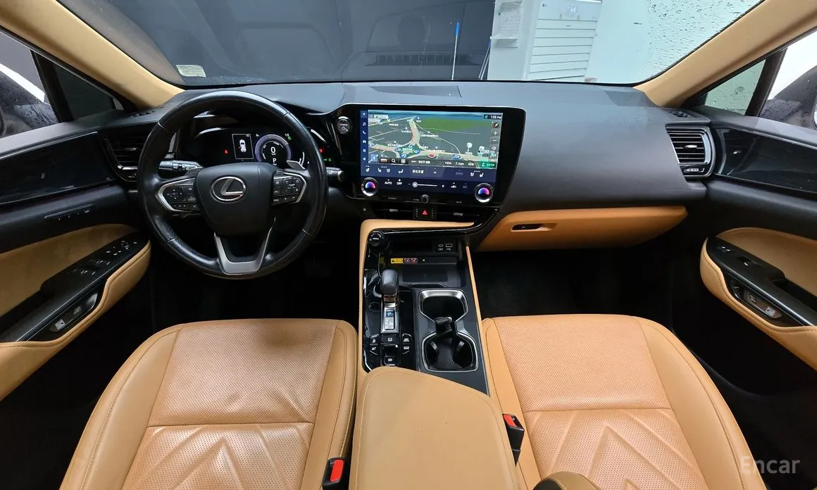 Фото 7 - Lexus NX