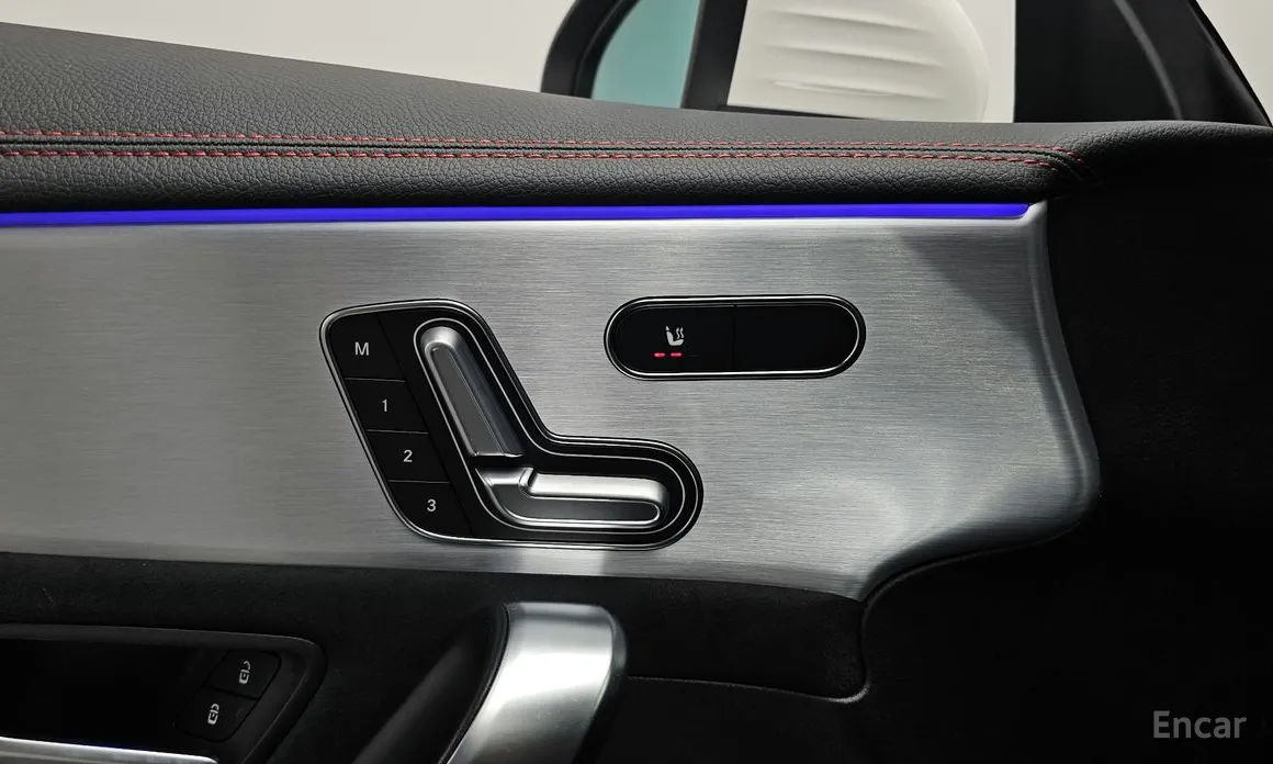 Фото 17 - Mercedes-Benz CLA-Class