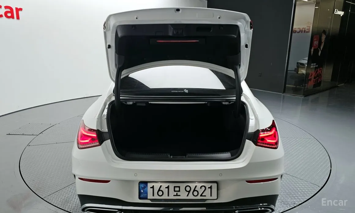 Фото 20 - Mercedes-Benz CLA-Class