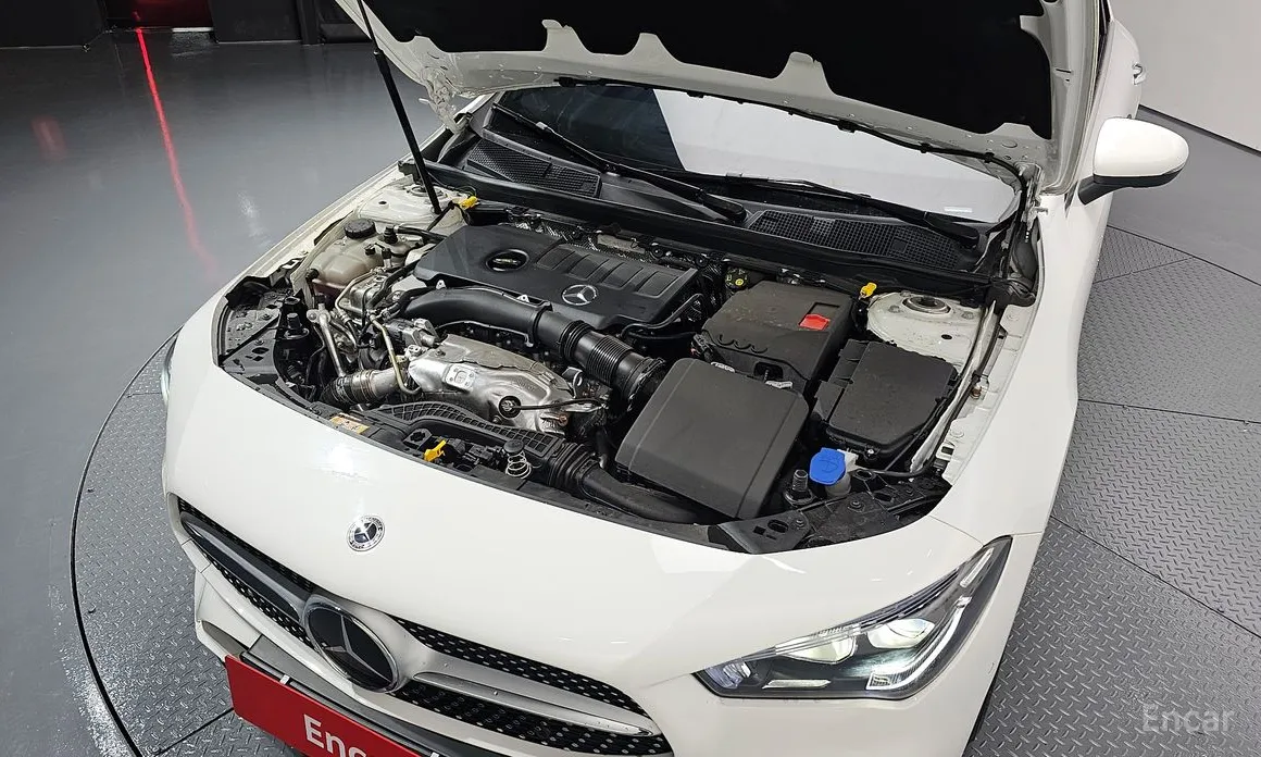 Фото 6 - Mercedes-Benz CLA-Class