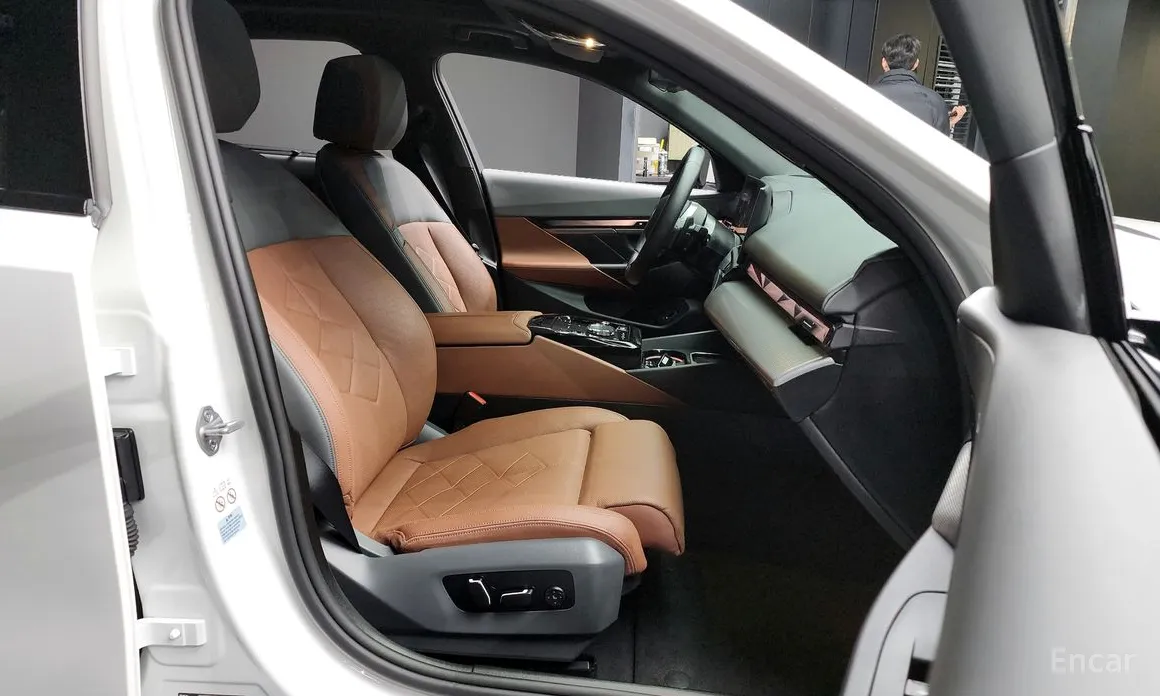 Фото 11 - BMW 5 Series