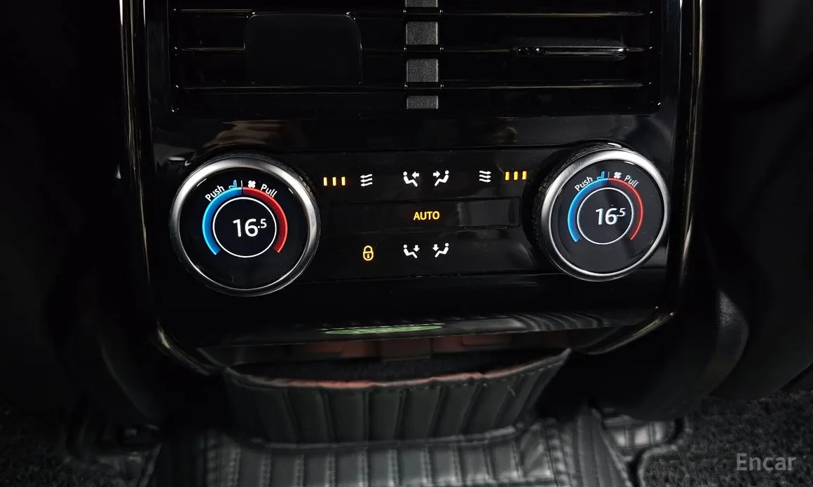 Фото 18 - Land Rover Range Rover Sport