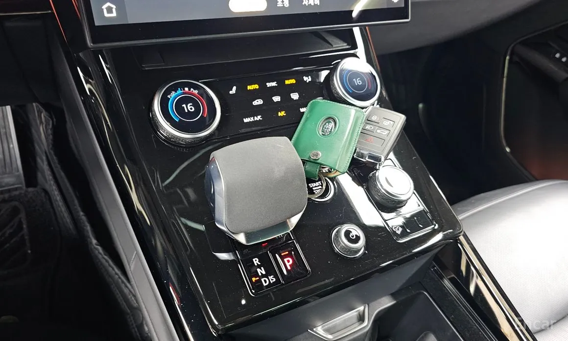 Фото 9 - Land Rover Range Rover Sport