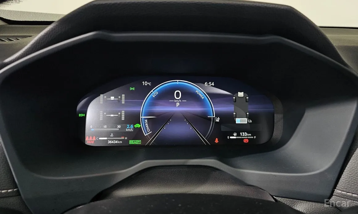 Фото 8 - Toyota RAV4