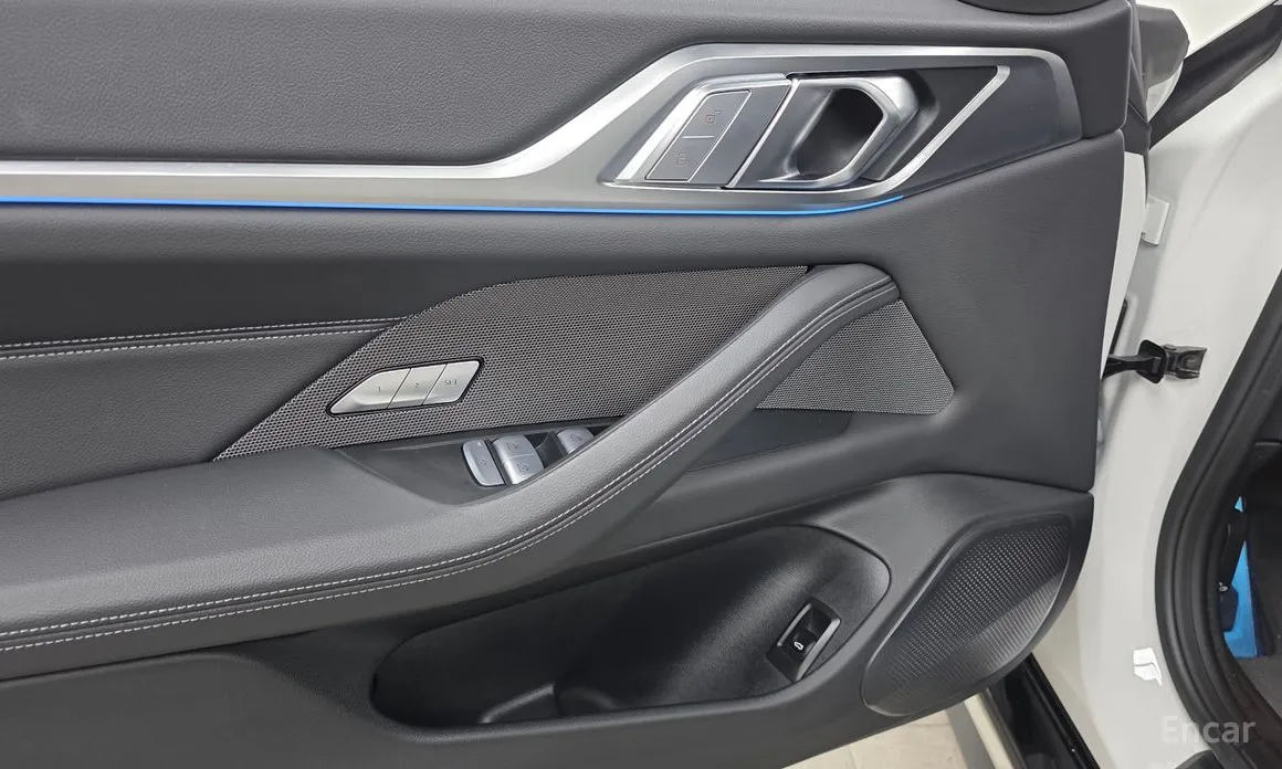 Фото 16 - BMW i4