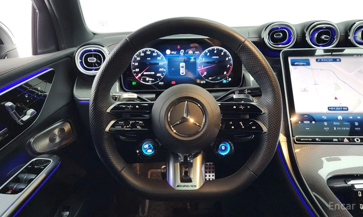 Фото 13 - Mercedes-Benz GLC-Class