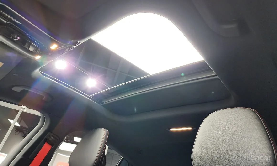 Фото 18 - Mercedes-Benz GLC-Class