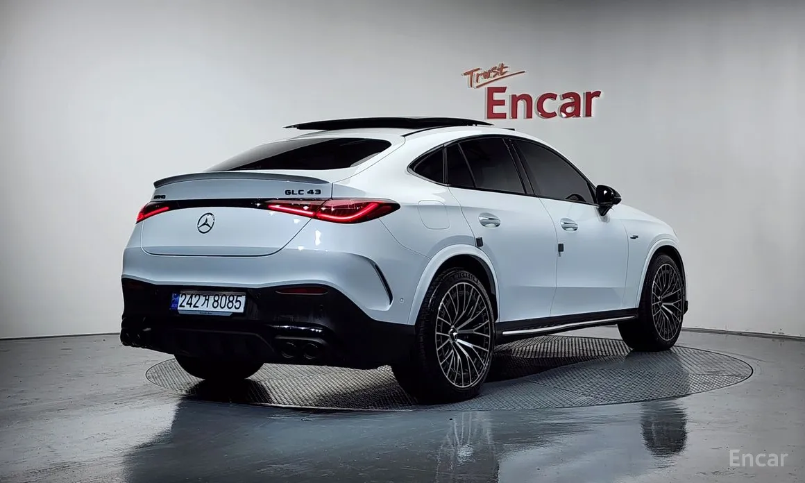 Фото 2 - Mercedes-Benz GLC-Class