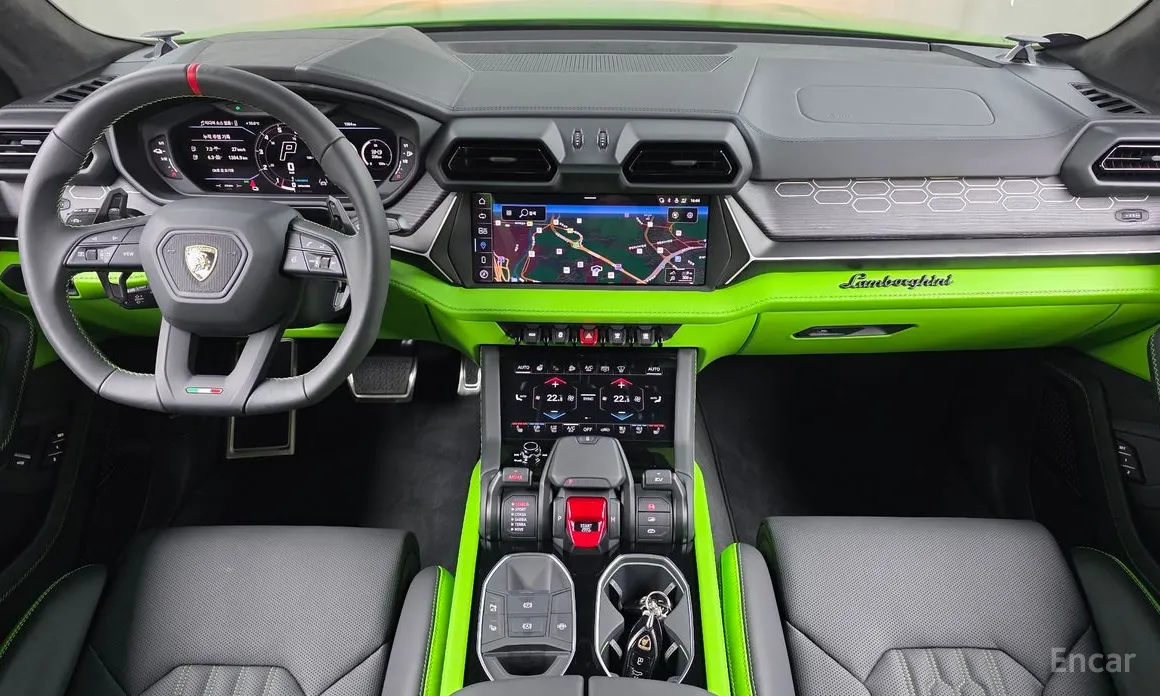 Фото 7 - Lamborghini Urus