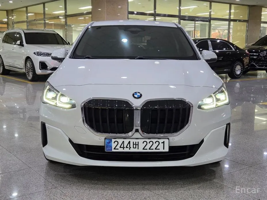 Фото 2 - BMW 2 Series