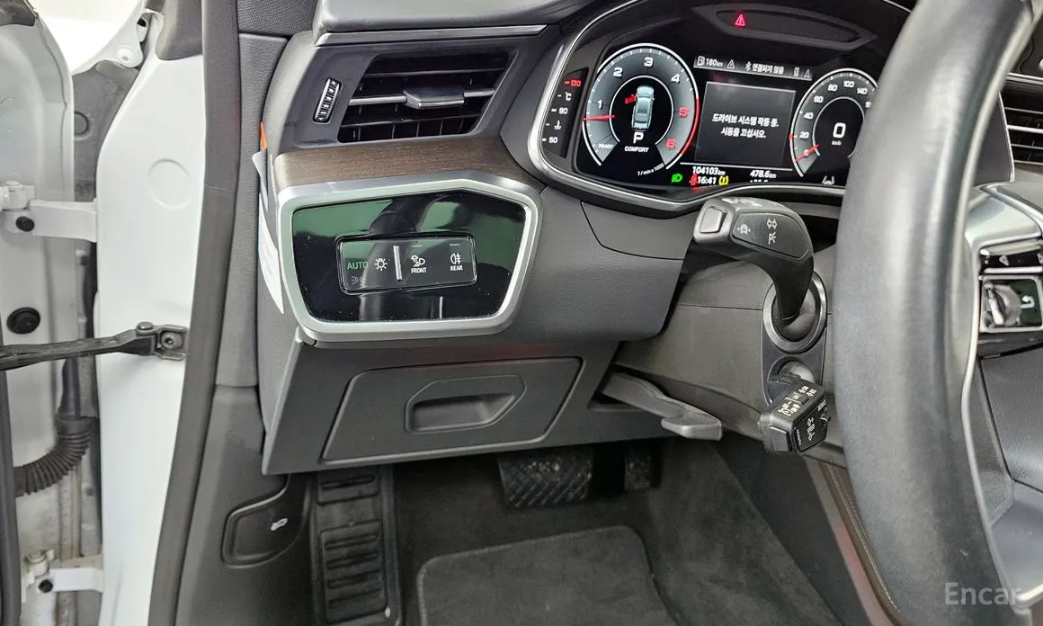 Фото 16 - Audi A7