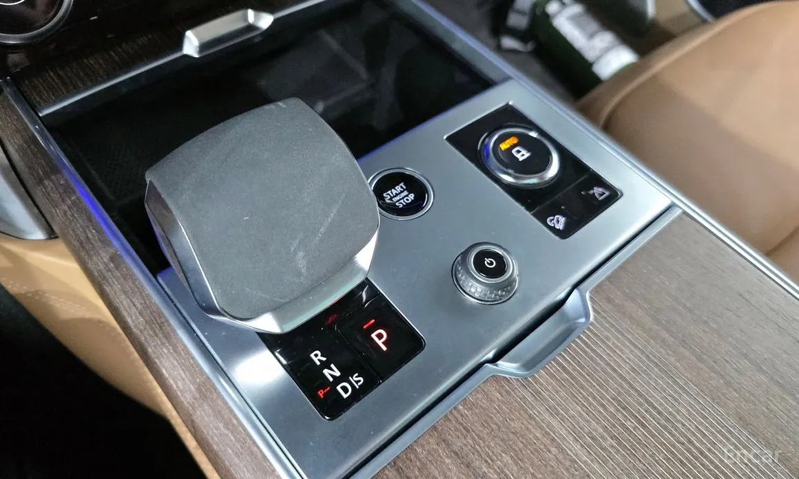 Фото 9 - Land Rover Range Rover