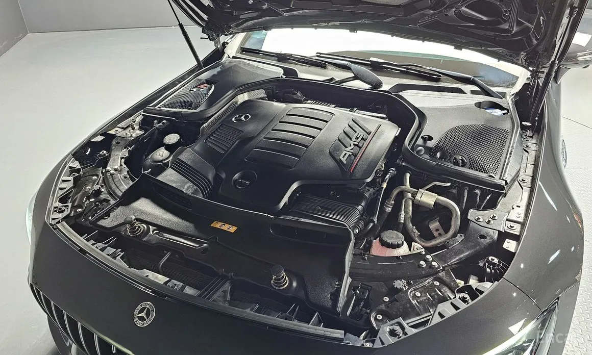 Фото 6 - Mercedes-Benz AMG GT