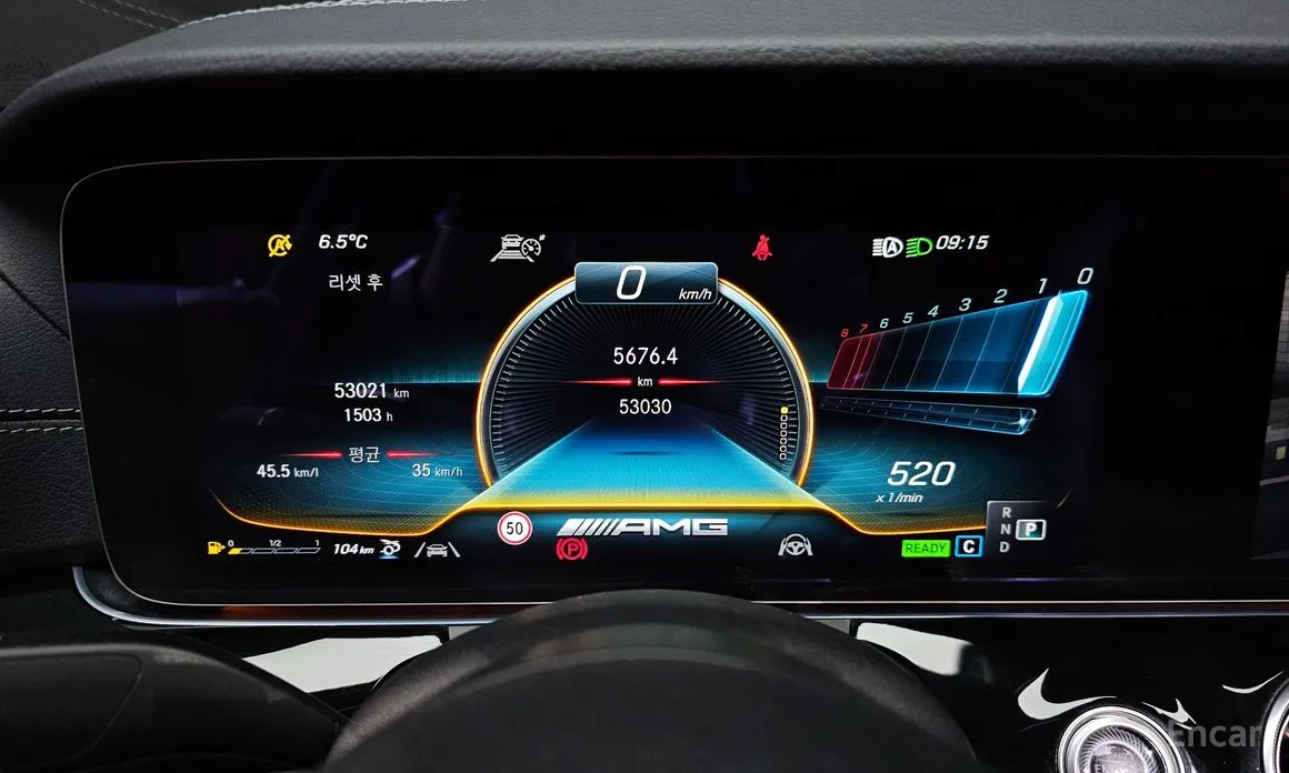 Фото 8 - Mercedes-Benz AMG GT