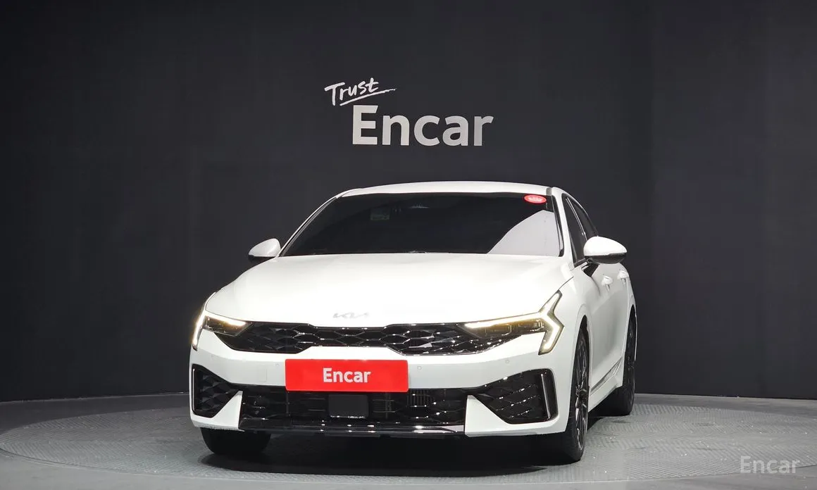 2023 Kia K5