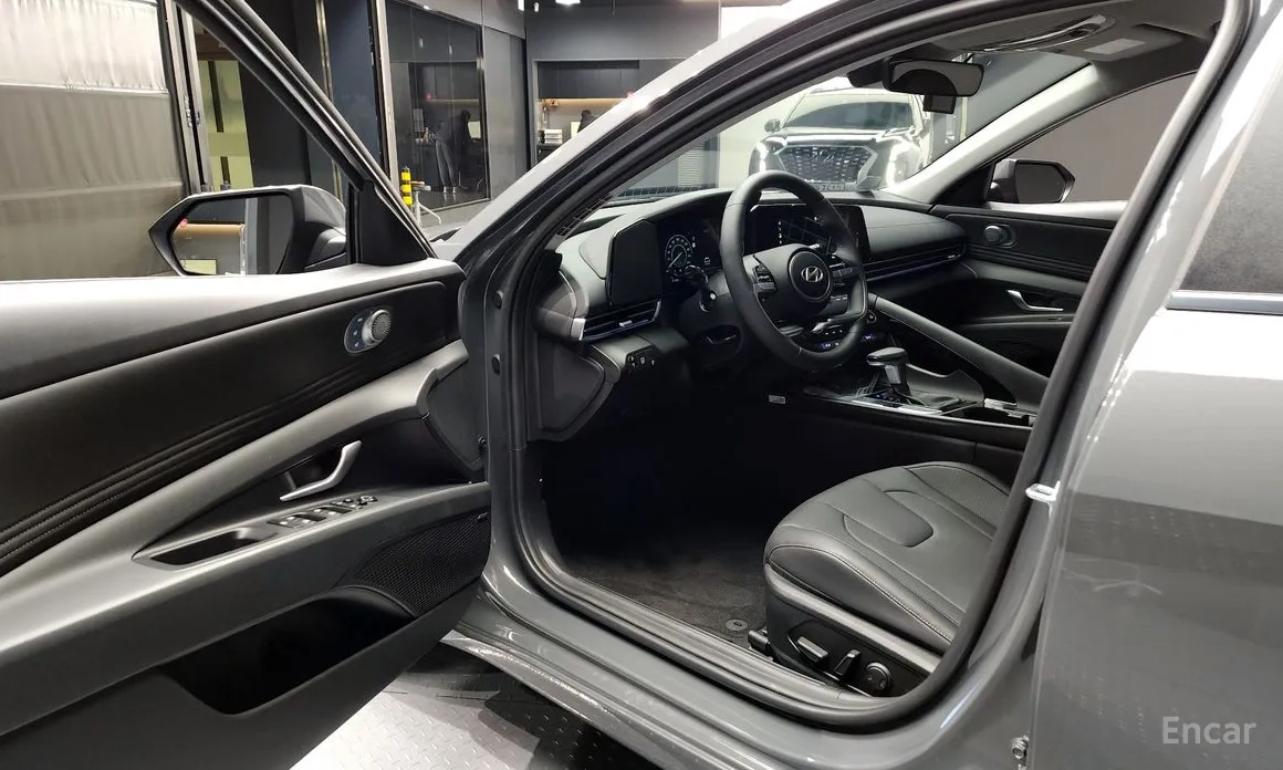 Фото 10 - Hyundai Avante