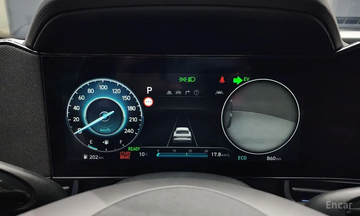 Фото 8 - Hyundai Avante