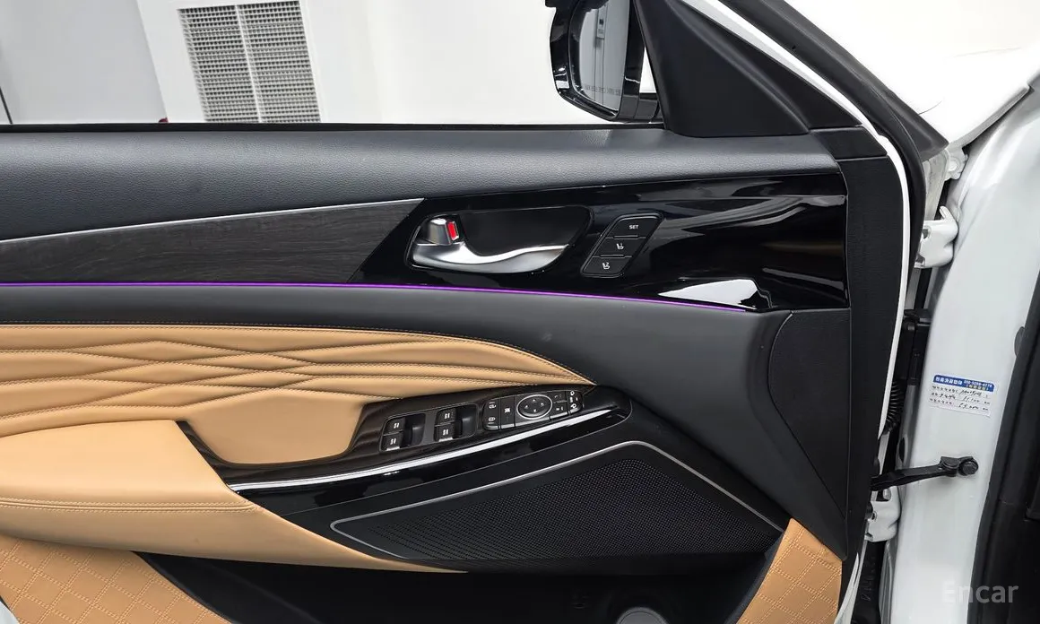 Фото 18 - Kia K7