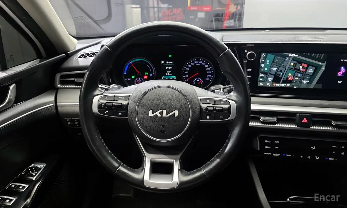 Фото 13 - Kia K5