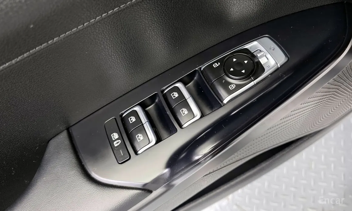 Фото 14 - Kia K5