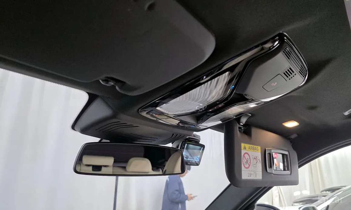 Фото 19 - BMW iX3