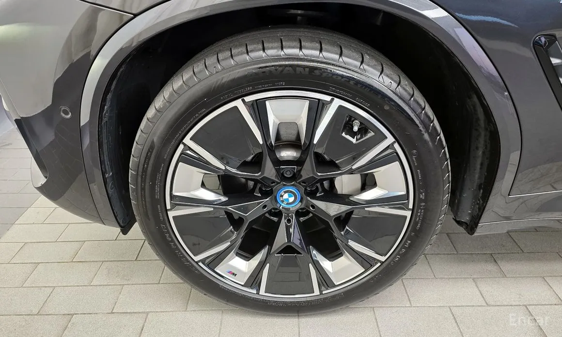 Фото 5 - BMW iX3